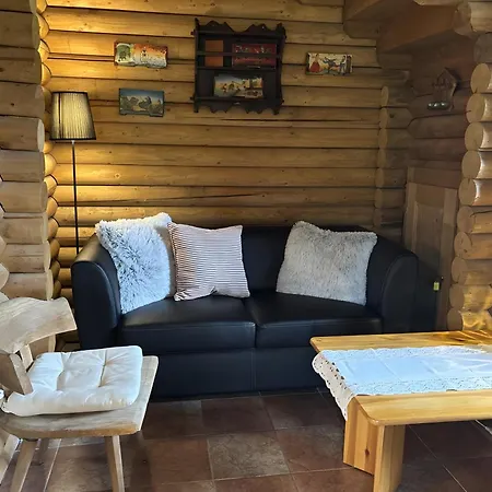 Blockhaus Schwalbennest Ferienhaus Seefeld in Tirol